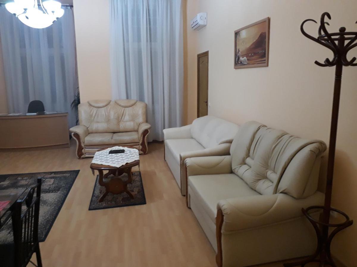 Piac Utcai Apartman Debrecín Exteriér fotografie
