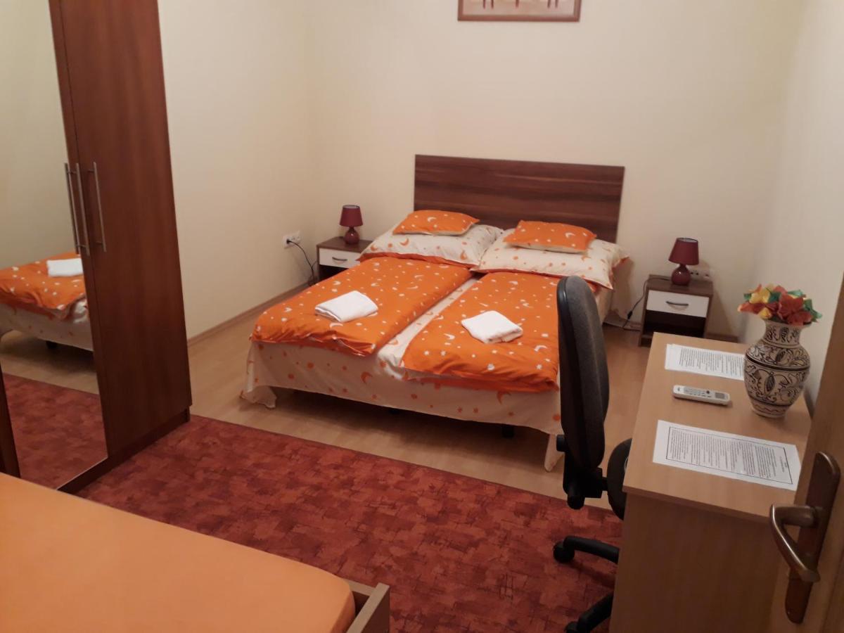 Piac Utcai Apartman Debrecín Exteriér fotografie