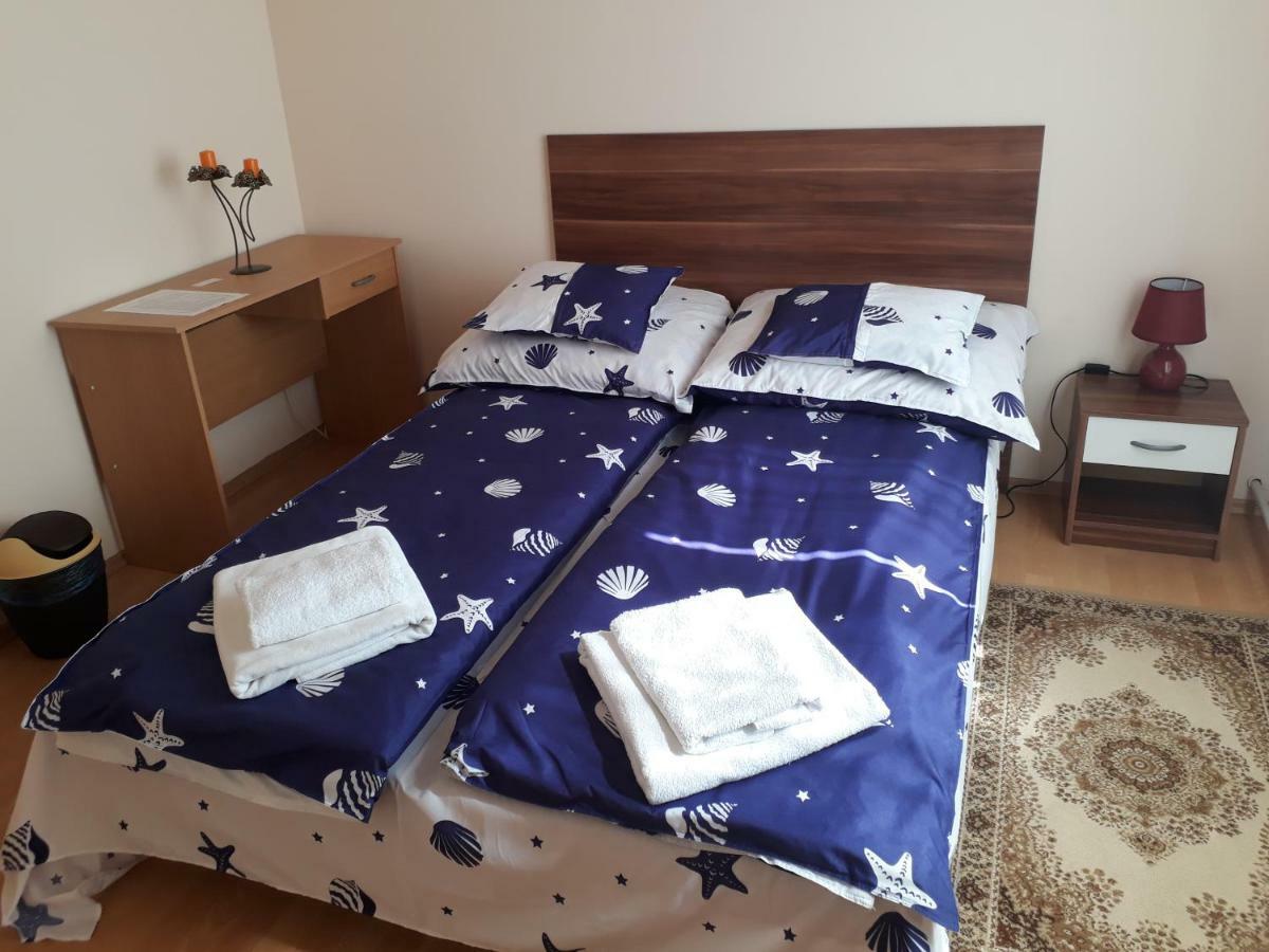Piac Utcai Apartman Debrecín Exteriér fotografie