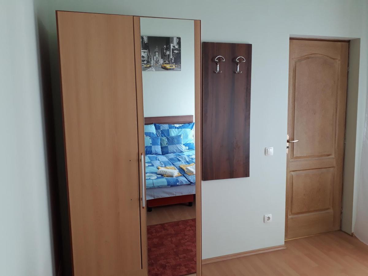 Piac Utcai Apartman Debrecín Exteriér fotografie