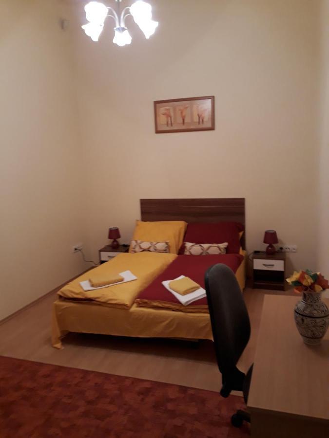 Piac Utcai Apartman Debrecín Exteriér fotografie
